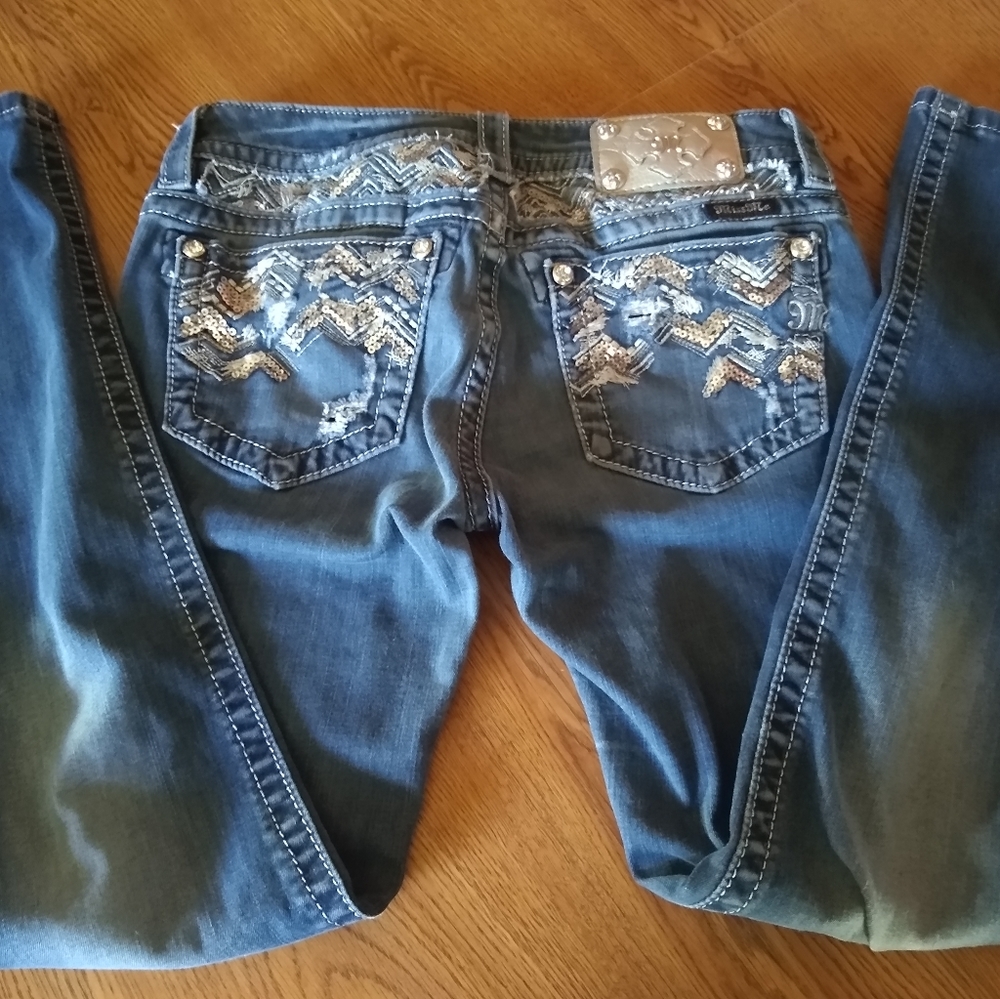 Miss Me Signature Skinny Jeans Size 28